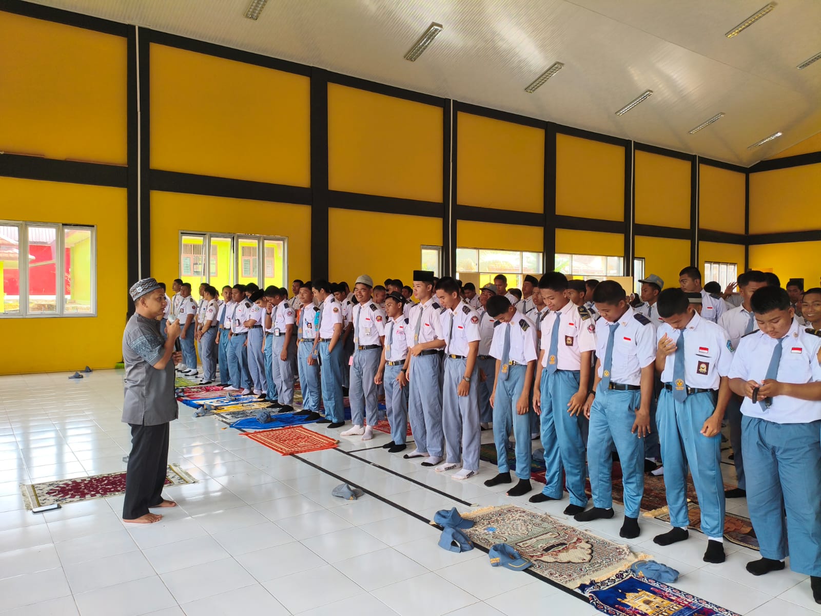Pondok Ramadhan SMKN 1 Bengalon: Momentum Mempertebal Iman dan Menjaga Toleransi