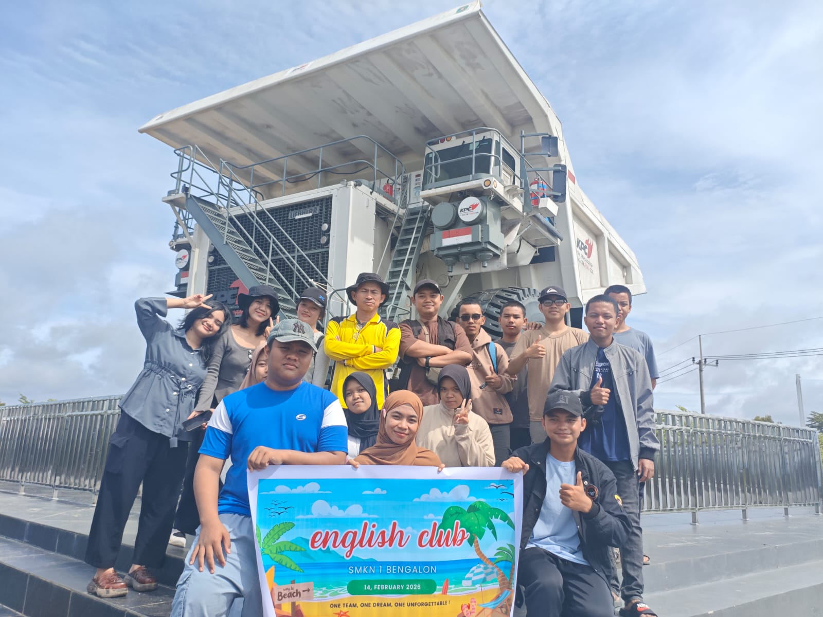 “Modal Receh, Bahagia Mewah: