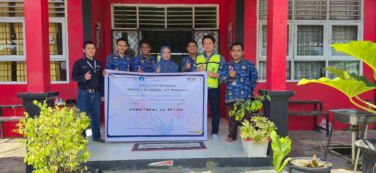 Sinergi Raksasa Industri: PT United Tractors Perkuat Inovasi Teknologi di SMKN 1 Bengalon